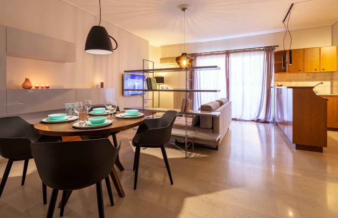 Kleio - Spacious Apartment In Glyfada Atenas Exterior foto
